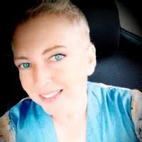 20+ "Paula Elia" profiles