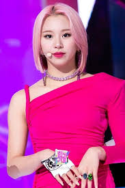 Which twice members look better with shorter hair? 13 Female Idols Who Pull Off Short Pink Hair Effortlessly Well Koreaboo