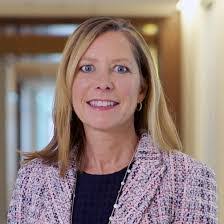 Karen Slevin's Instagram, Twitter & Facebook