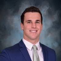 Andrea Grens's Instagram, Twitter & Facebook