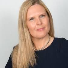 The sun is shining in the Netherlands, but I'm not going to lie, it was a  difficult morning waking up to this...