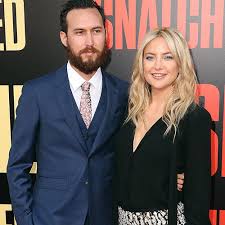 Who are kate hudson's siblings? Who Is Kate Hudson S New Baby Daddy Here S Everything We Know About Danny Fujikawa Shefinds