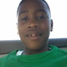 Terrion Wallace (@littlelike_club)