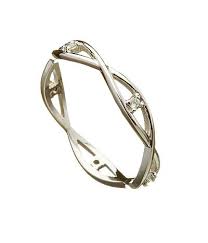 Celtic Wedding Rings Women S Infinite Weave Band With Diamonds Celtic Wedding Rings Celtic Rings Women Irish Wedding Rings