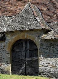 Photo Uploader For Pinterest Vieilles Portes En Bois Vieilles Portes De Grange Photo De Maison
