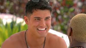 Love Island Australia 2022: Al Perkins' MAFS bride Samantha Moitzi reacts  to his appearance as a Bombshell