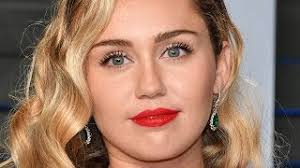 Pansexual (often shortened to pan) is the attraction to people regardless of gender. Celebs Who Have Come Out As Pansexual Youtube