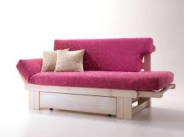 In più, sono un modo molto semplice ed economico per rinnovare il look di una stanza: Divano Letto Rustico In Legno Con Contenitore Idfdesign