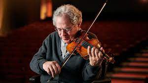12 additional characteristics of klezmer music include ornamentation such as trills, mordents (meaning alternate between the written note, one note above, then back to the written note). Learn About Klezmer Music History Style And Musical Characteristics 2021 Masterclass