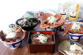 aburi en aburi focused wagyu and buta japanese donburi at affordable pricing at tanjong pagar vivocity pork cheeks pork belly slices favorite side dish