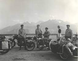 Europe By Motorcycle C 1953 Triumph Motorcycles Classic Bikes Triumph Thunderbird