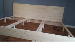 Ihr möchtet ein bett aus kallax regalen selber bauen? Toom Kreativwerkstatt Wir Haben Ein Familienbett Gebaut