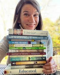 Robin Williford's Instagram, Twitter & Facebook