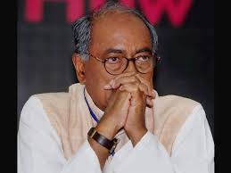 Digvijay singh, lucknow city, india. Digvijay Singh S Spiritual Guru Refuses To Give Blessings For Second Marriage Oneindia News