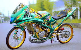 Halaman sketsa ini sebagai tempat untuk mencurahkan segala coretan saya, jadi mohon maav kalo sketsanya sedikit acak2an. Halaman Download Gambar Sketsa Motor Drag Ninja