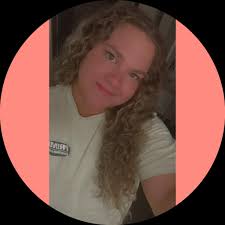 Said goodbye to my 2013 Acadia and went & got a 2025 trax 🙌🏼💗