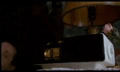 Selon le folklore, l'observation d'une marmotte hors de son terrier permet d'établir une les organisateurs du jour de la marmotte affirment que les prévisions des rongeurs sont précises dans 75 à 90 % des cas. Le Jour De La Marmotte Reouverture Bis Soleil En Tete