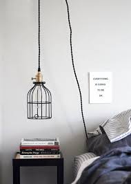 1001 idees pour une lampe de chevet suspendue dans la chambre a coucher chevet suspendu lampe de chevet diy lampe de chevet