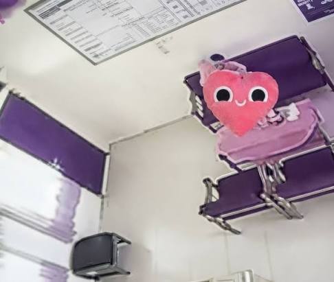 Awal Mula Viral Video CCTV 21 Detik Kepsek dan Guru SD Mesum di Pekalongan
            - galeri foto