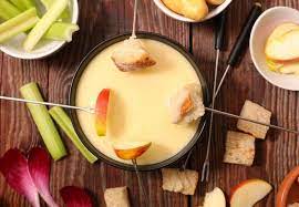 the best cheese fondue montana happy fondue de queijo receitas receitas de aperitivo