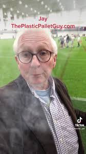 Jay The Plastic Pallet Guy dot com looking for pallets.