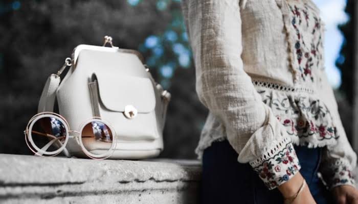 Luuxly.com Style: The Ultimate Guide to Modern Luxury, Fashion, and  Sophisticated Living - PYS Chelsea