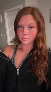 Samantha Osgood's Instagram, Twitter & Facebook