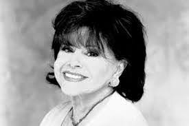 Evangeline Morris's Instagram, Twitter & Facebook