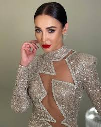 Ольга бузова попала в реанимацию вчера, 05:46. Video Isteriki Olgi Buzovoj Na Premii Zhara Starhit Ru