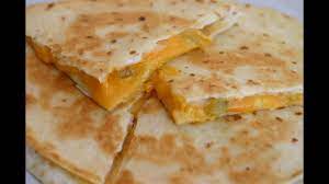 How To Make An Easy Cheese Quesadilla With Onion And Green Chiles Rockin Robin Cooks Youtube
