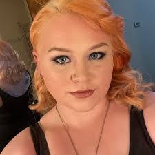 Marcie Noble's Instagram, Twitter & Facebook