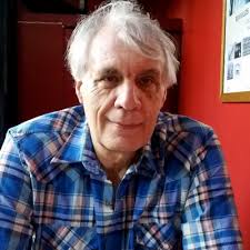 Por qué financiar empresas si podemos financiar artistas?” by Prisma  Contenidos, periodismo de calidad