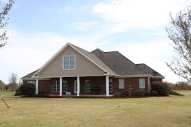314 Sandstone Cir Caledonia Ms 39740 Mls 19 735 Listing Information Real Living Hearts And Home Realty Real Living Real Es Real Estate Realty Estates