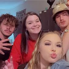 Julianna McCall and Logan Small's Wedding Website