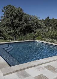 liner gris anthracite piscine magiline piscine amenagement paysager piscine carrelee
