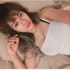 Listen to Alexandra Stan Lemonade (Romanian Hot Hits Deejays remix) by  Romanian Hot Hits in Romanian playlist online for free