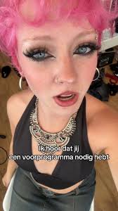 Zoe Livay Dreamschool