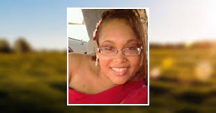 Mindy Mccoy's Instagram, Twitter & Facebook