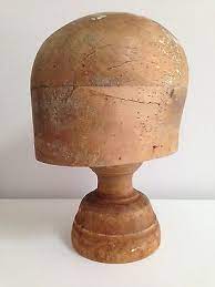 Vintage Milliner S Wooden Hat Block Stand Millinery Wig Stand Hat Stand Hat Stands Hats Vintage Vintage Shop Display