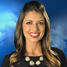 Karen Loar's Instagram, Twitter & Facebook