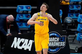 The most comprehensive coverage of ucla bruins athletics on the web. Michigan Vs Ucla Bruins Basketball Free Live Stream Info Score Updates Odds Time Tv Channel How To Watch Elite 8 Online 3 30 21 Oregonlive Com