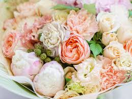Unsere exklusiven sträuße · persönliche lieferung Flower Delivery Services The Best Ones For Mother S Day Bouquets Sheknows