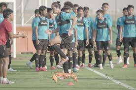 Boz 2305 jakarta, 10023 email: Bek Tengah Timnas Indonesia Bocor Di 2 Laga Shin Tae Yong Masih Simpan Duet Pemain Dengan Postur Tertinggi Bolasport Com