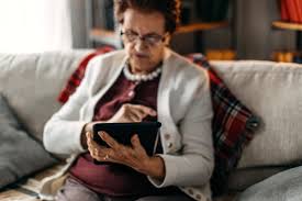 The Best Tips To Get Seniors To Use Video Calling During Coroanvirus
