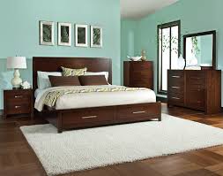 The linda's style is the marriage of contemporary lines and classic craftsmanship. Standard Furniture Metro Platform Bedroom Set In Dark Merlot