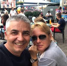 Pigeon adopts a teeny-tiny puppy 💕