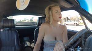 Getinthecar my car wouldn t go into reverse hahahahaha i had no idea my  nipple was hanging out when i xxx onlyfans porn videos - CamStreams.tv
