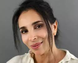 Avec « Glacier », Anna Kotelnikov porte son orchestre au sommet de son art 