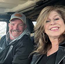 I am in need of a dog housesitter for first of October. I would like for  the sitter not to leave Barkley for long periods at a time.