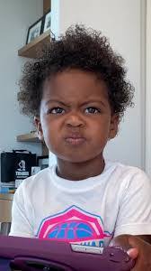 Daphne Carmichael's Instagram, Twitter & Facebook